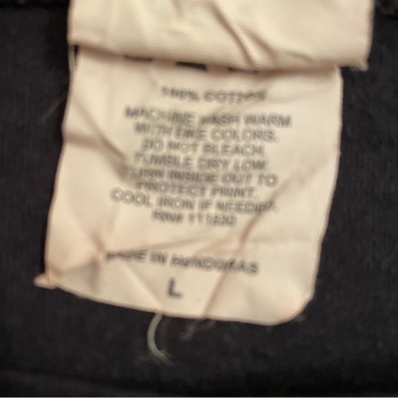 SADE - Picture 2 of 5